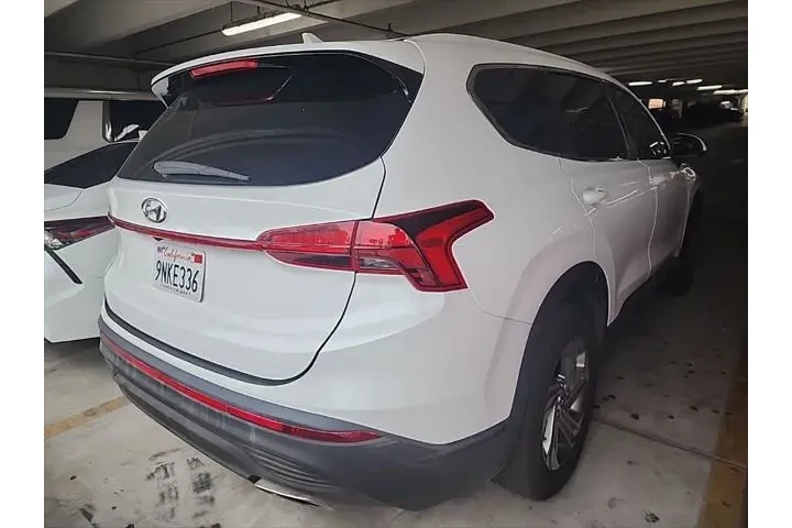 $17995 : Hyundai SANTA FE 2021 SE 4dr image 2