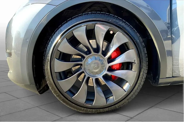 $28449 : Tesla Model Y 2021 AWD Perfo image 10