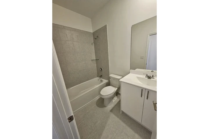 $950 : Rento hermosa habitacion image 4