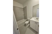 $950 : Rento hermosa habitacion thumbnail