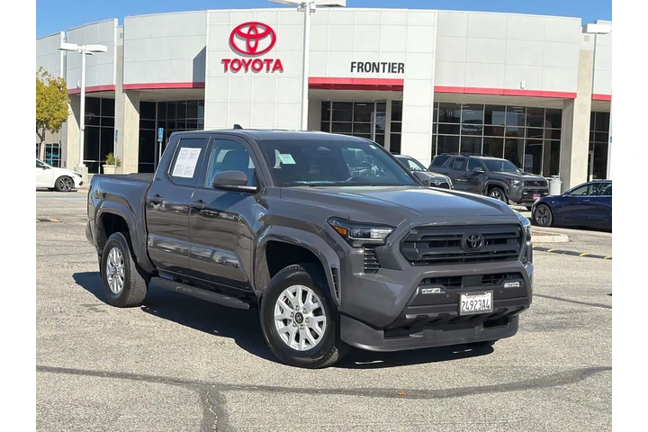 $36307 : Toyota Tacoma 2024 4x4 SR5 4 image 1