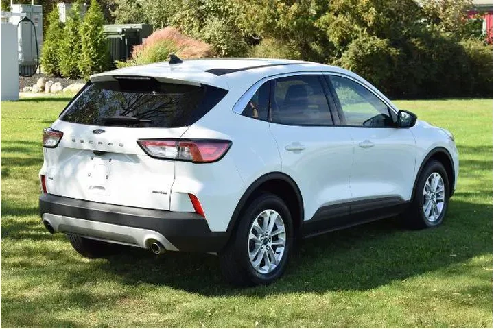 $21750 : Ford Escape 2022 AWD SE 4dr image 7
