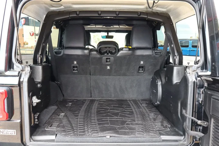 $32287 : 2019 Wrangler Unlimited Rubic image 9