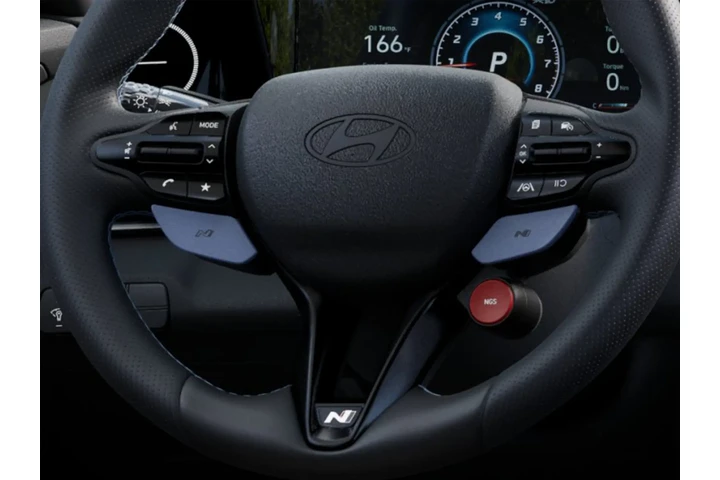 $33426 : Hyundai ELANTRA N 2025 4dr S image 9