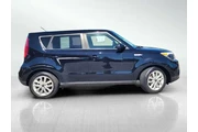 $9076 : Kia Soul 2018 + 4dr Crossove thumbnail