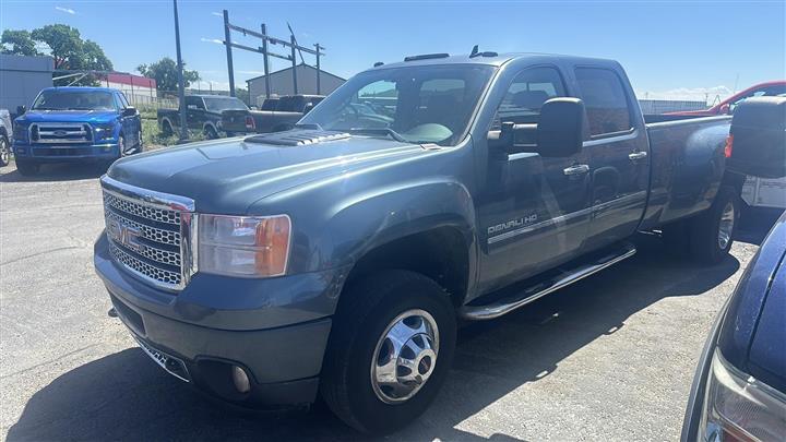 $39995 : 2011 GMC SIERRA 3500 HD CREW image 3