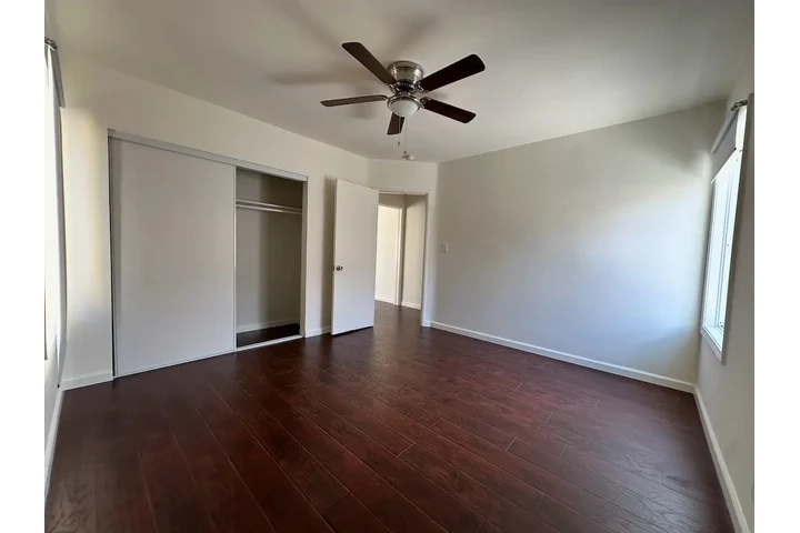 $2500 : CERCA DE TODO image 3