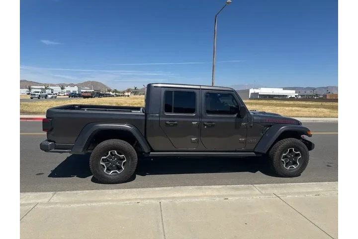 $39992 : Jeep Gladiator 2022 4x4 Rubi image 9