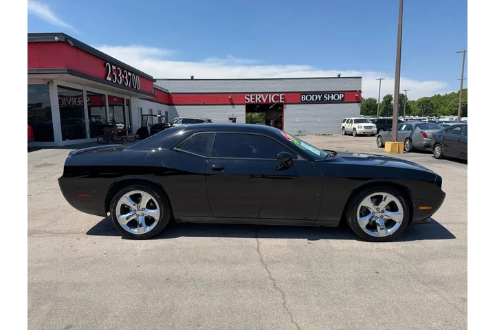 $10980 : 2012 Challenger SXT Plus image 1