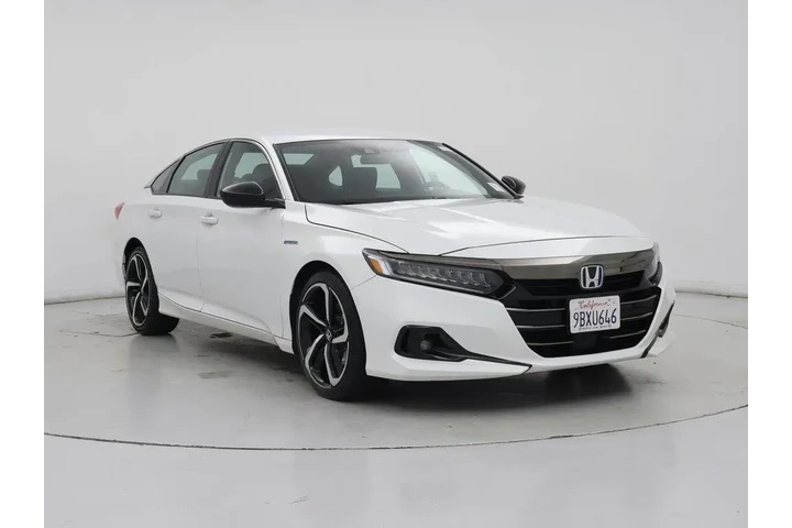 $27998 : Honda Accord Hybrid 2022 Spo image 1