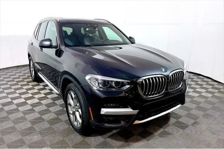 $24943 : BMW X3 2021 AWD xDrive30i 4d image 2