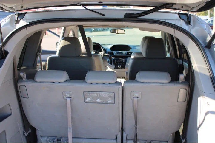 $13995 : 2012 Odyssey 5dr Touring Elite image 8