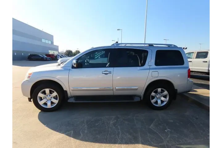$7999 : Nissan Armada 2011 4x4 SV 4d image 7