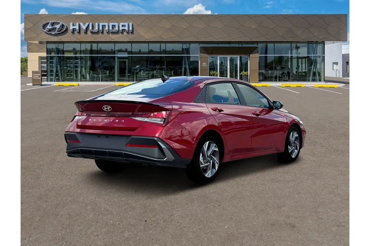 $21995 : Hyundai ELANTRA 2025 SEL Spo image 7