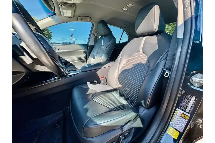 $16773 : Toyota Camry 2019 LE 4dr Sed image 10