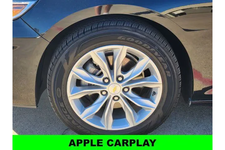 $20500 : Chevrolet Malibu 2025 LT 4dr image 9