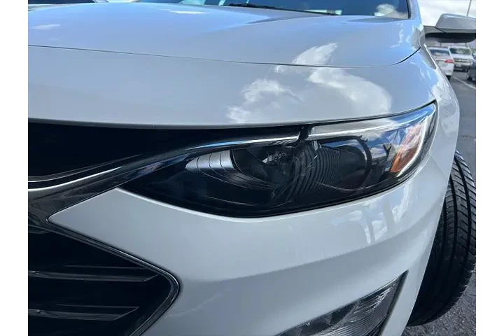 $22995 : Chevrolet Malibu 2024 LT 4dr image 10