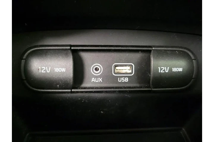 $15998 : Kia Sorento 2020 AWD S V6 4d image 10