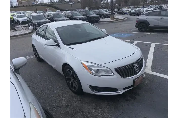 $11851 : Buick Regal 2017 Sport Touri image 5