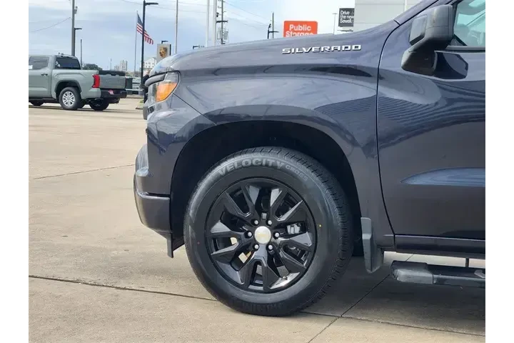 $27899 : Chevrolet Silverado 1500 202 image 8