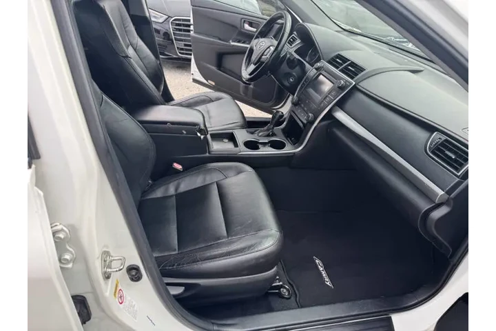 $6797 : 2015 Camry XSE image 4