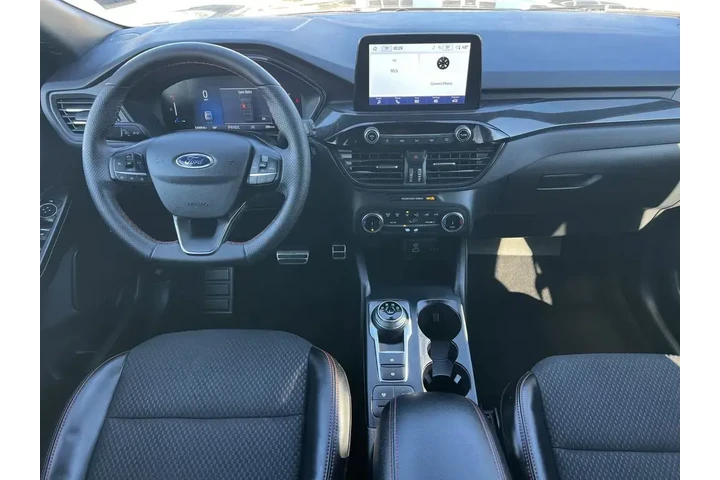 $19498 : Ford Escape 2023 ST-Line 4dr image 2