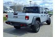 $39995 : Jeep Gladiator 2023 4x4 Rubi thumbnail