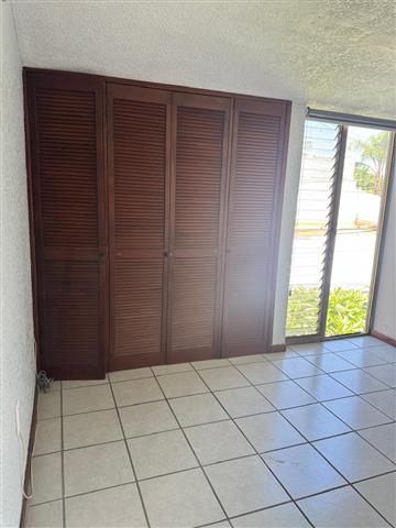 $5000 : Comparto Consultorio / Oficina image 3