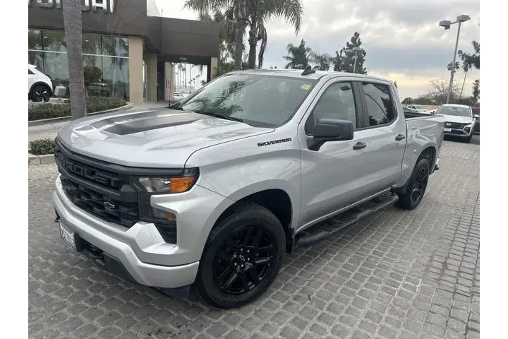 $28995 : Chevrolet Silverado 1500 202 image 2