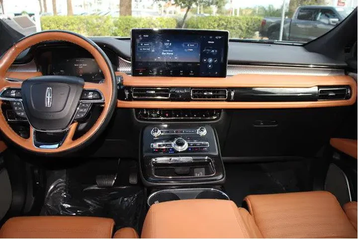 $34905 : Lincoln Nautilus 2022 AWD Bl image 7