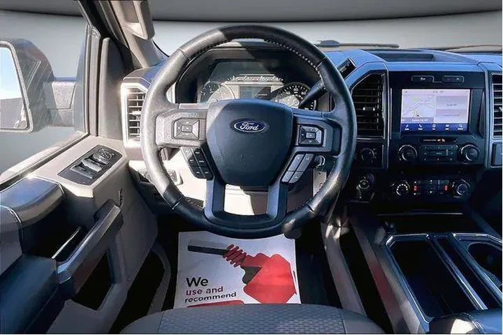 $29750 : Ford F-150 2019 4x4 XLT 4dr image 9