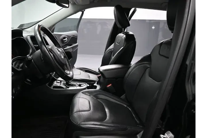 $14500 : Jeep Cherokee 2019 Limited 4 image 10