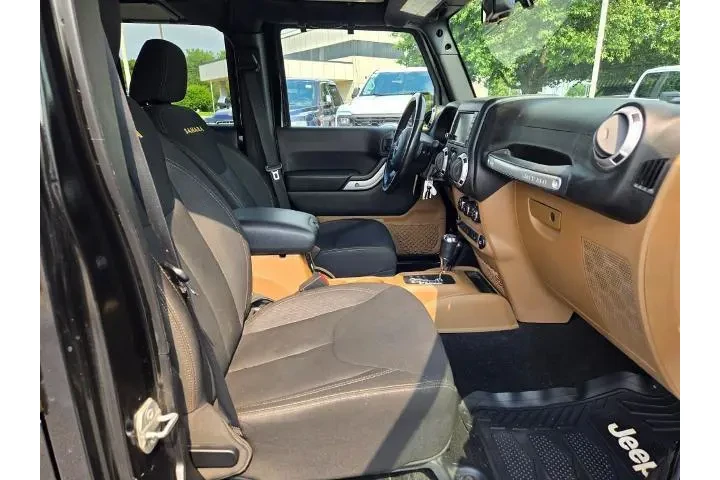 $21990 : Jeep Wrangler Unlimited 2015 image 5