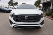 $37488 : Volkswagen Atlas Cross Sport thumbnail