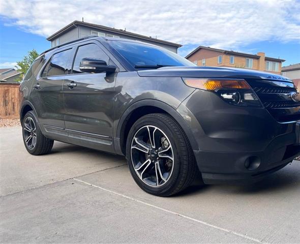 $9900 : 2015 Ford Explorer SPORT 4WD image 1