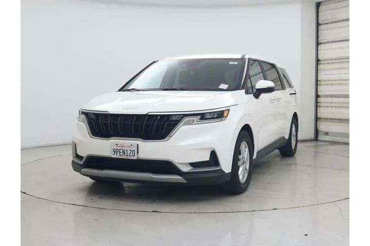 $31998 : Kia Carnival 2024 LX 4dr Min image 4