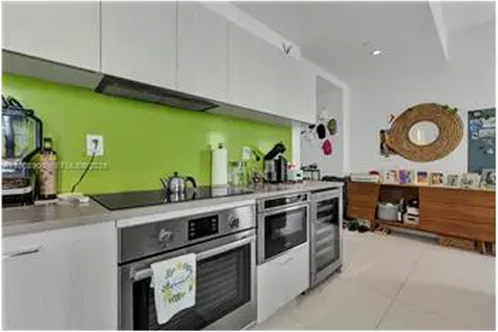 $4000 : Rental property with 1 bedro image 10