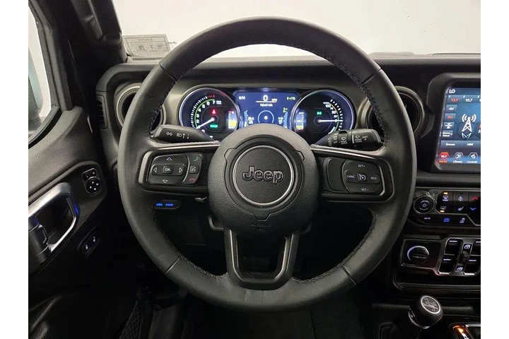 $33998 : Jeep Wrangler 2023 4x4 Willy image 10