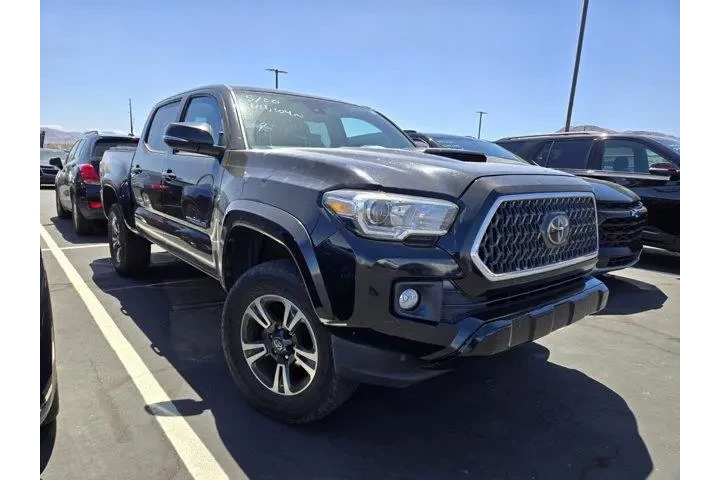 $30991 : Toyota Tacoma 2019 4x4 TRD S image 4