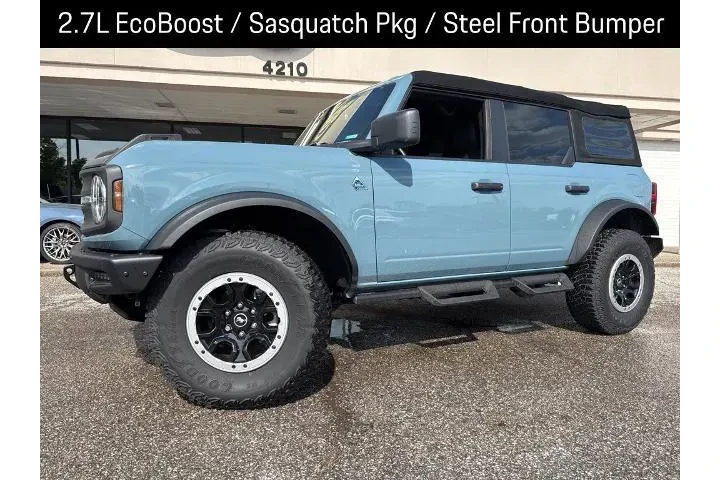 $40000 : Ford Bronco 2023 4x4 Base Ad image 1