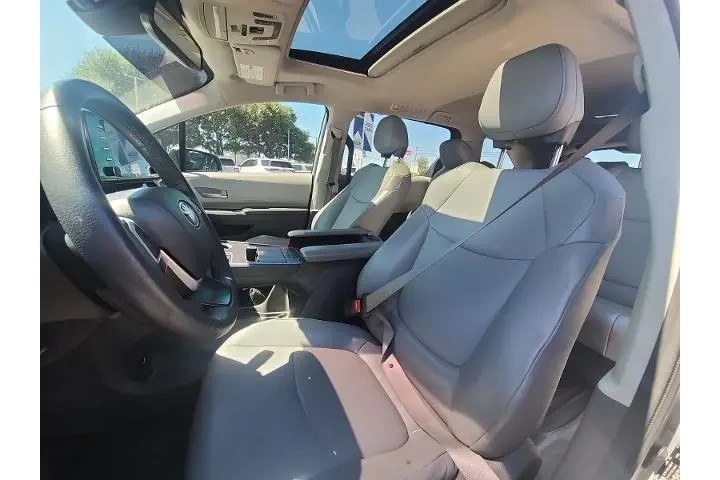 $28997 : Toyota Sienna 2021 XLE 7-Pas image 9