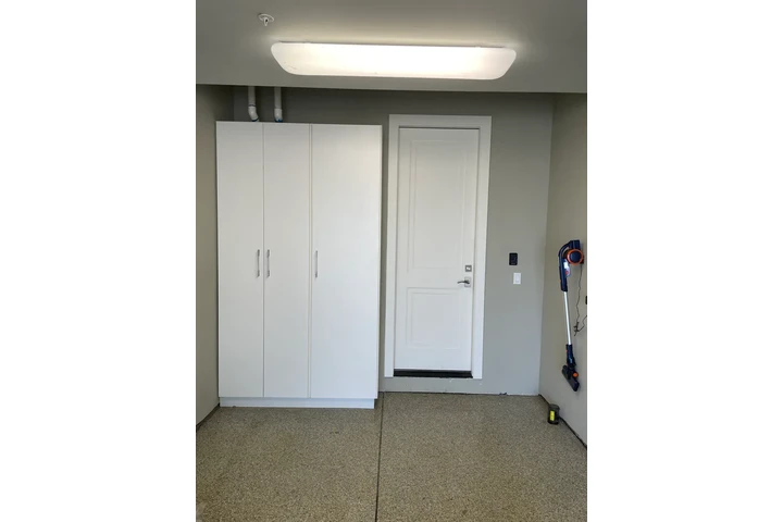 $1000 : Cozy Studio and 1-Bathroom image 7