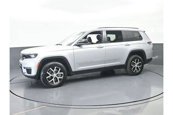 $39990 : Jeep Grand Cherokee L 2025 4 image 2