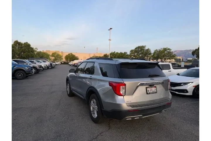 $31000 : Ford Explorer 2023 XLT 4dr S image 4