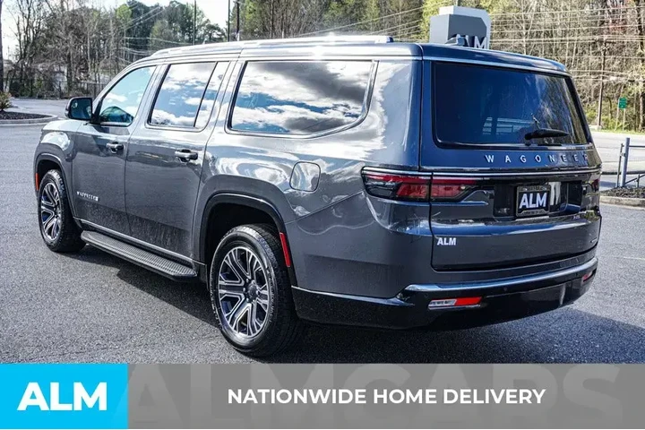 $32920 : Jeep Wagoneer L 2024 4x2 Ser image 4