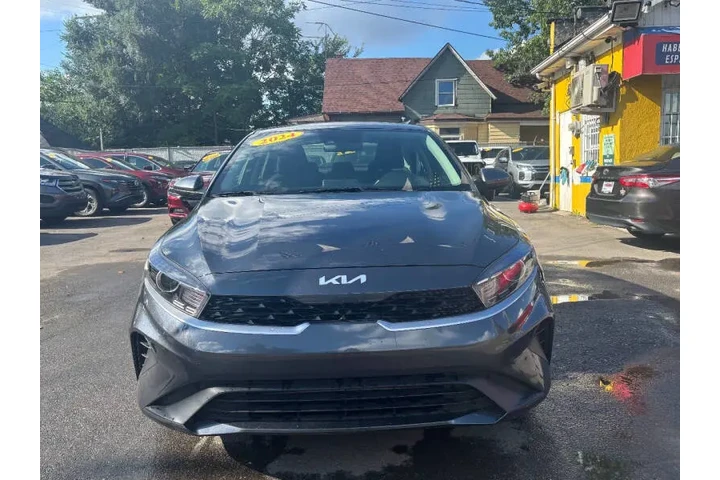 $21995 : 2024 Forte LXS image 4