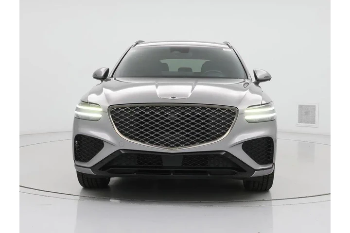 $33998 : Genesis GV70 2023 AWD 2.5T S image 5