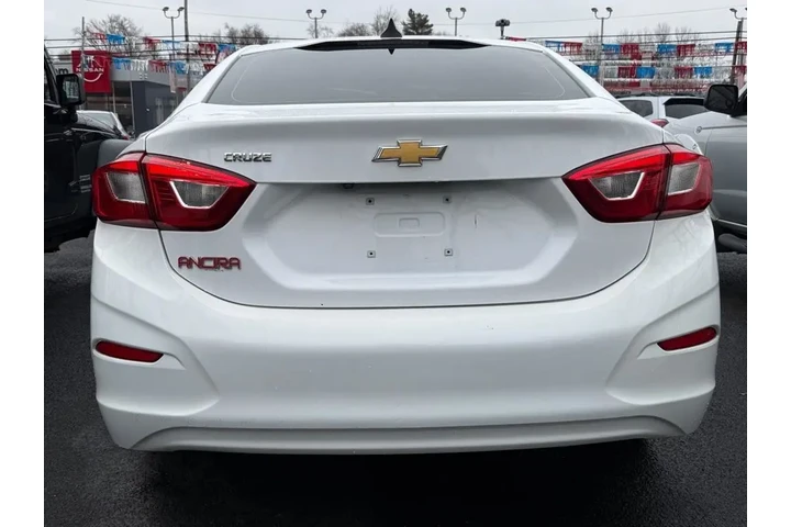$8280 : 2019 Cruze image 6