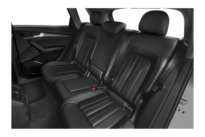 Audi Q5 2021 AWD quattro Pre image 8