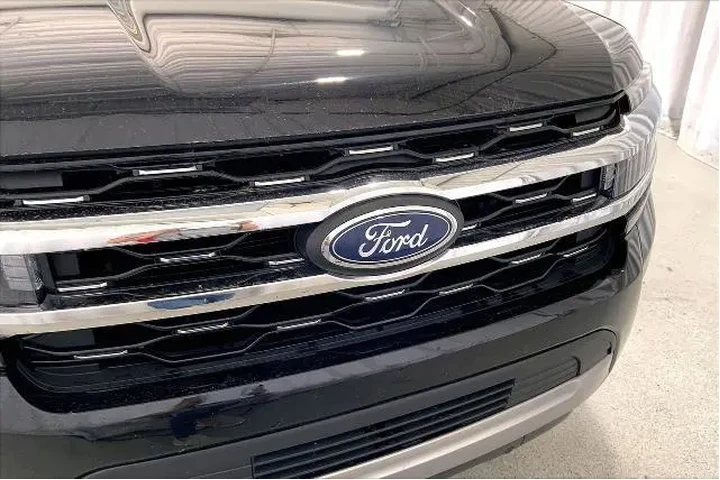 $39991 : Ford Expedition 2024 4x2 Lim image 7